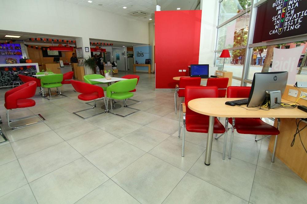 מלון Ibis Santiago Providencia מראה חיצוני תמונה
