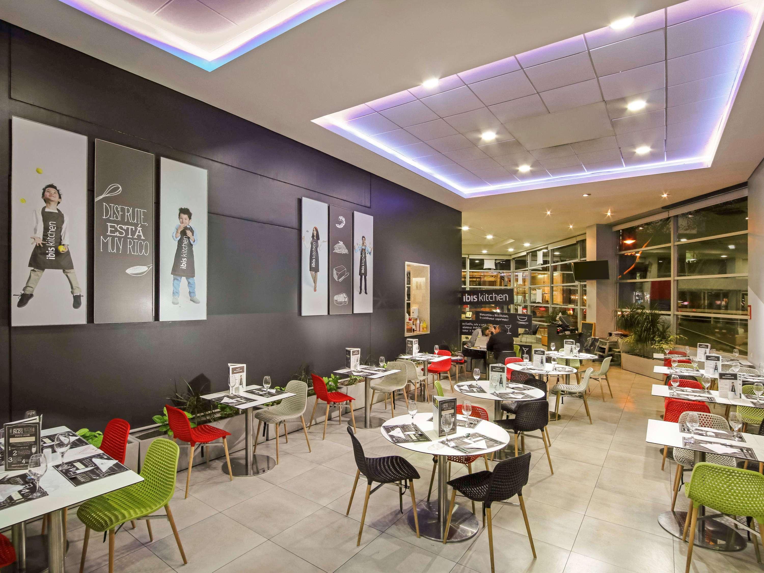 מלון Ibis Santiago Providencia מראה חיצוני תמונה