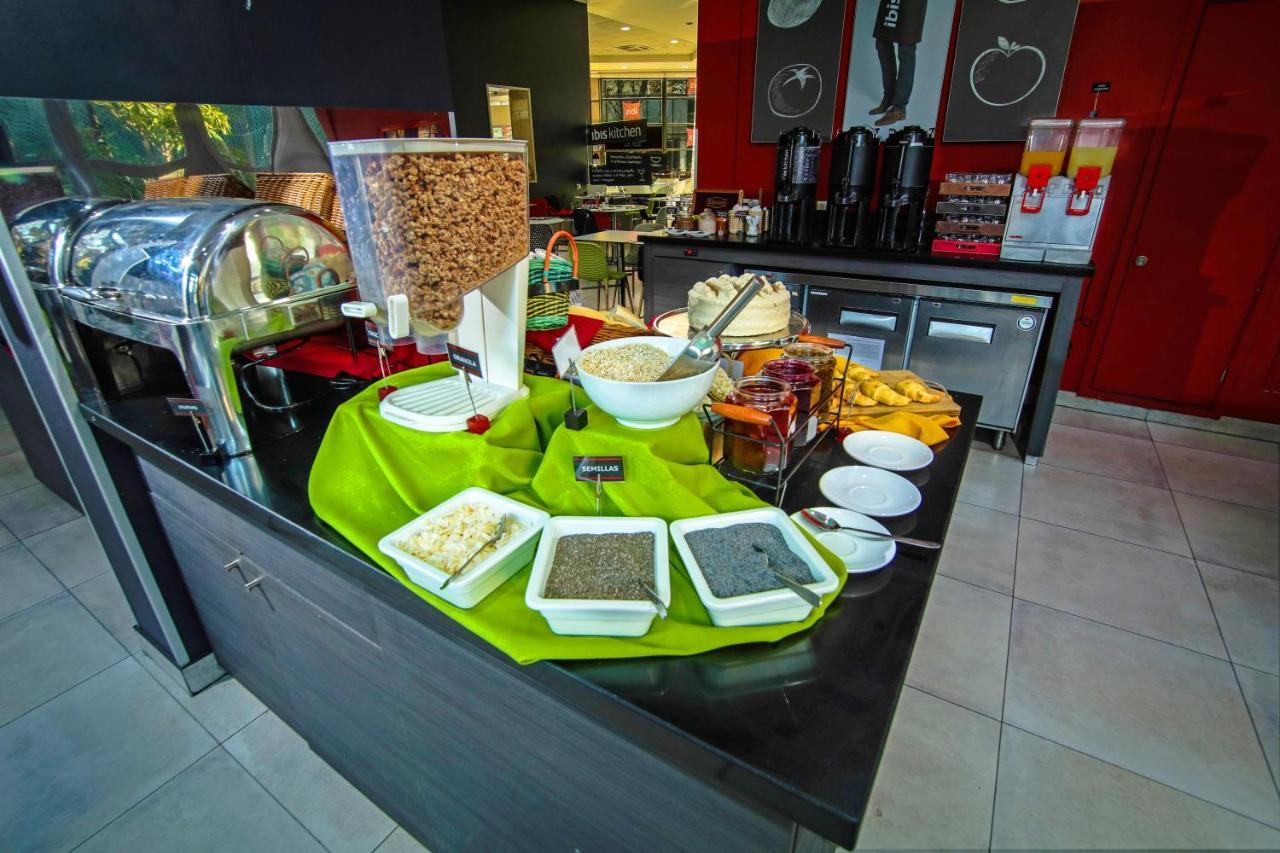 מלון Ibis Santiago Providencia מראה חיצוני תמונה