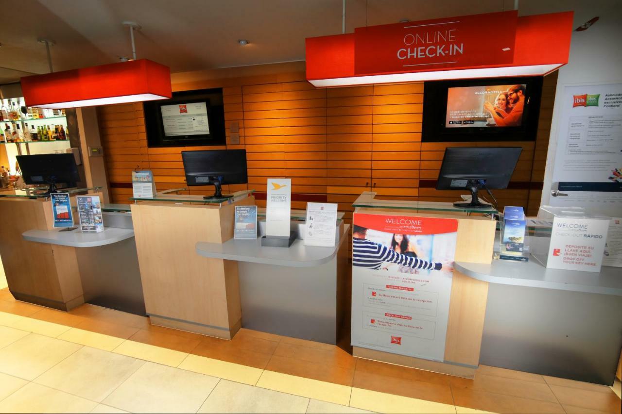 מלון Ibis Santiago Providencia מראה חיצוני תמונה